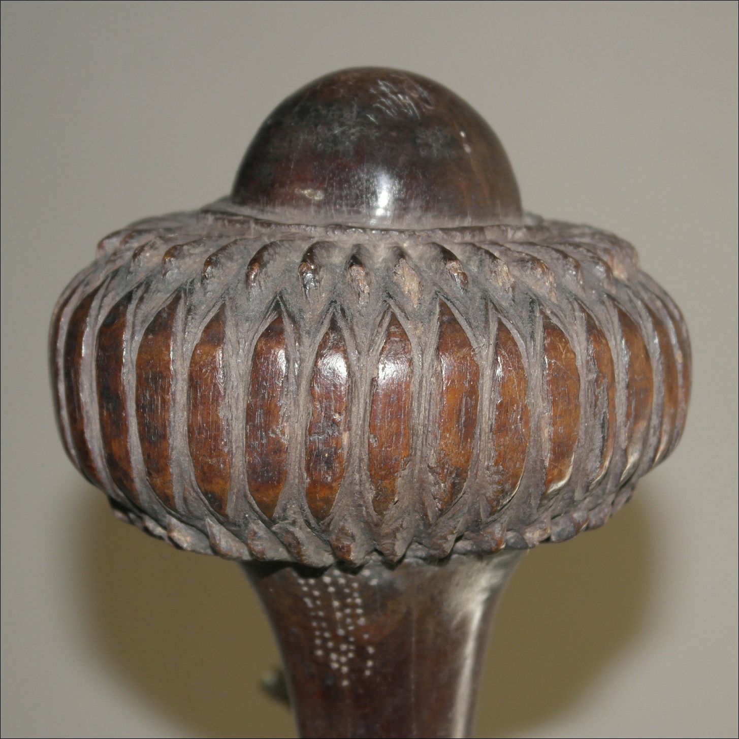 19th century Fijian ula throwing club, 19th century Fijian antique, 19th century Fijian club, 19th century Fijian war club, Fijian weapon, Fijian artifact, Polynesian tribal art antiques and weapons gallery, Oceanic tribal art antiques and weapons gallery, ethnographic tribal art antiques and weapons gallery, 19ème siècle Fidji massue de guerre, looking to buy Fijian tribal antiques art and weapons, buying Fijian antiques, buying Fijian clubs artifacts and weapons, buying Fijian antiques