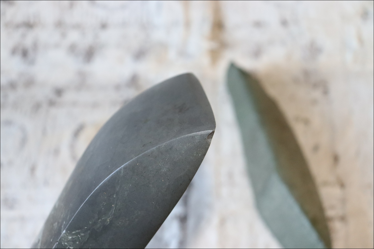 19th century toki adze, Maori antique, Maori artifact, 19th century maori carving, 19th century Maori antique, 19th century Maori artifact, polynesian tribal art antiques and weapons gallery, oceanic tribal art antiques and weapons gallery, ethnographic tribal art antiques and weapons gallery, 19ème siècle Maoris massue de guerre, looking to buy tribal antiques art and weapons, buying Maori antiques, buying Maori clubs, artifacts and weapons, buying Maori antiques, buying Maori clubs and artifacts, selling Maori antiques, selling Maori clubs and artifacts