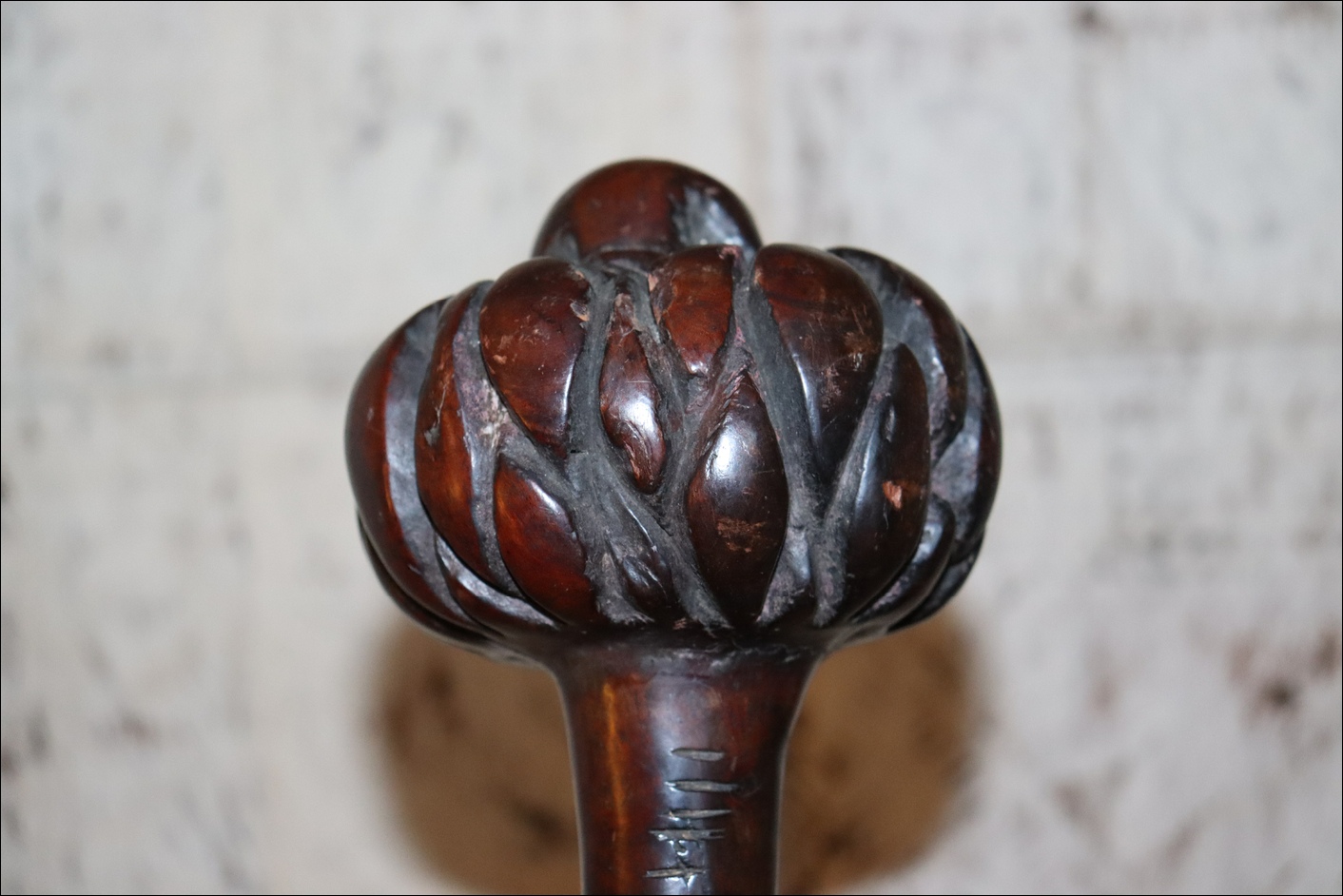 19th century Fijian ula throwing club, 19th century Fijian antique, 19th century Fijian club, 19th century Fijian war club, Fijian weapon, Fijian artifact, Polynesian tribal art antiques and weapons gallery, Oceanic tribal art antiques and weapons gallery, ethnographic tribal art antiques and weapons gallery, 19ème siècle Fidji massue de guerre, looking to buy Fijian tribal antiques art and weapons, buying Fijian antiques, buying Fijian clubs artifacts and weapons, buying Fijian antiques