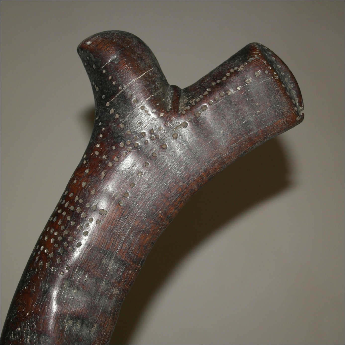 19th century Fijian kiakavo club, fijian weapon, 19th century Fijian antique, 19th century Fijian club, 19th century Fijian war club, Fijian weapon, Fijian artifact, Polynesian tribal art antiques and weapons gallery, Oceanic tribal art antiques and weapons gallery, ethnographic tribal art antiques and weapons gallery, 19ème siècle Fidji massue de guerre, looking to buy Fijian tribal antiques art and weapons, buying Fijian antiques, buying Fijian clubs artifacts and weapons, buying Fijian antiques