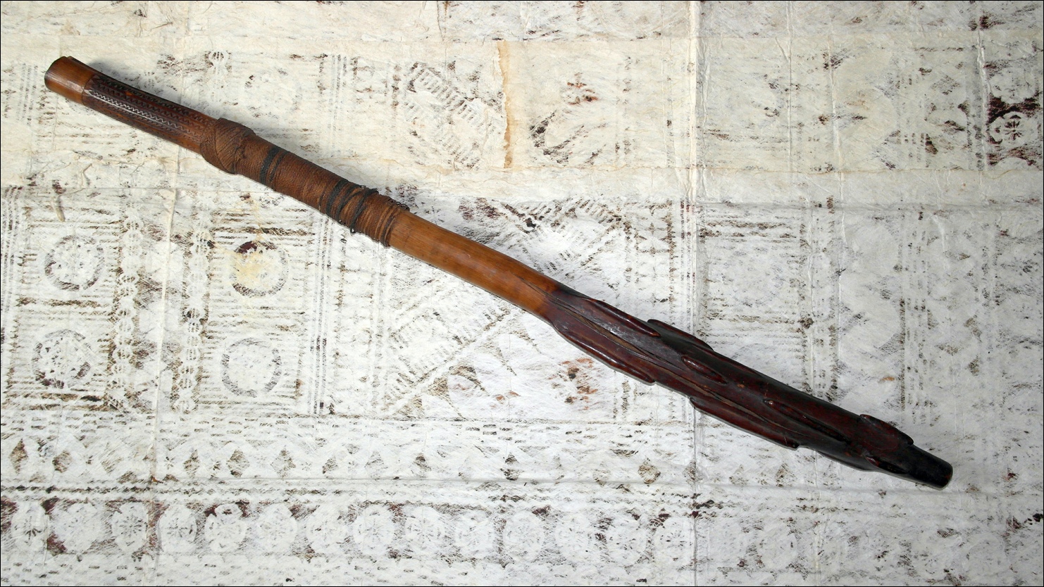 19th century Fijian vunikau club, Vunikau-bulibuli-sevaro, fijian vunikau, 19th century Fijian antique, 19th century Fijian club, 19th century Fijian war club, Fijian weapon, Fijian artifact, Polynesian tribal art antiques and weapons gallery, Oceanic tribal art antiques and weapons gallery, ethnographic tribal art antiques and weapons gallery, 19ème siècle Fidji massue de guerre, looking to buy Fijian tribal antiques art and weapons, buying Fijian antiques, buying Fijian clubs artifacts and weapons, buying Fijian antiques