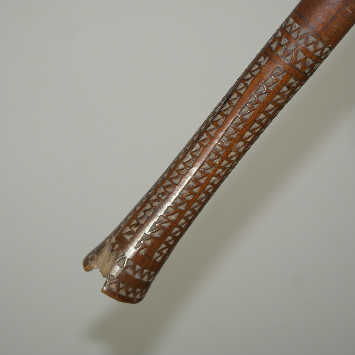 19th century Fijian ula throwing club, 19th century Fijian antique, 19th century Fijian club, 19th century Fijian war club, Fijian weapon, Fijian artifact, Polynesian tribal art antiques and weapons gallery, Oceanic tribal art antiques and weapons gallery, ethnographic tribal art antiques and weapons gallery, 19ème siècle Fidji massue de guerre, looking to buy Fijian tribal antiques art and weapons, buying Fijian antiques, buying Fijian clubs artifacts and weapons, buying Fijian antiques