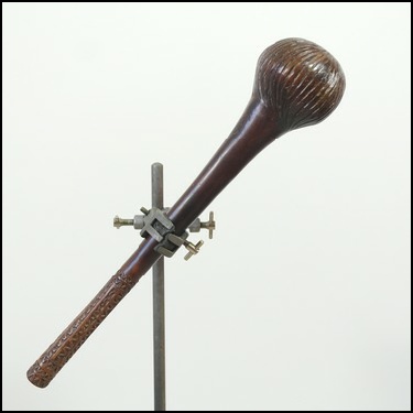 19th century Fijian ula throwing club, 19th century Fijian antique, 19th century Fijian club, 19th century Fijian war club, Fijian weapon, Fijian artifact, Polynesian tribal art antiques and weapons gallery, Oceanic tribal art antiques and weapons gallery, ethnographic tribal art antiques and weapons gallery, 19ème siècle Fidji massue de guerre, looking to buy Fijian tribal antiques art and weapons, buying Fijian antiques, buying Fijian clubs artifacts and weapons, buying Fijian antiques