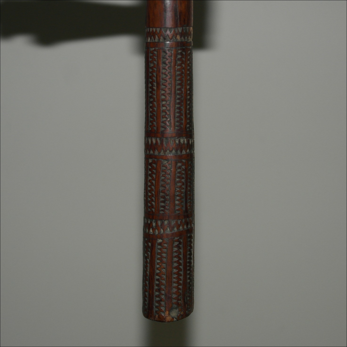 19th century Fijian ula throwing club, 19th century Fijian antique, 19th century Fijian club, 19th century Fijian war club, Fijian weapon, Fijian artifact, Polynesian tribal art antiques and weapons gallery, Oceanic tribal art antiques and weapons gallery, ethnographic tribal art antiques and weapons gallery, 19ème siècle Fidji massue de guerre, looking to buy Fijian tribal antiques art and weapons, buying Fijian antiques, buying Fijian clubs artifacts and weapons, buying Fijian antiques