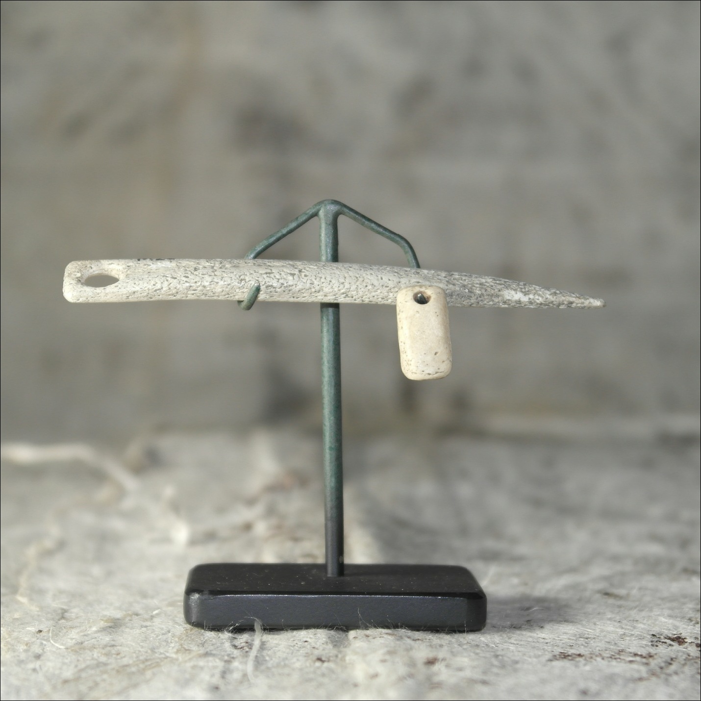 19th century Maori cloak pin and ear pendant, whalebone, 19th century Maori rain cape, Maori cape, antique Maori flax cape, 19th century Maori flax korowai, buying Maori antiques, buying Maori clubs and artifacts, selling Maori antiques, selling Maori clubs and artifacts